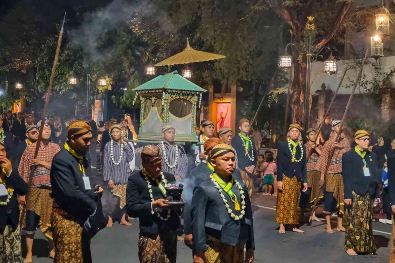 Malam Satu Suro Surakarta